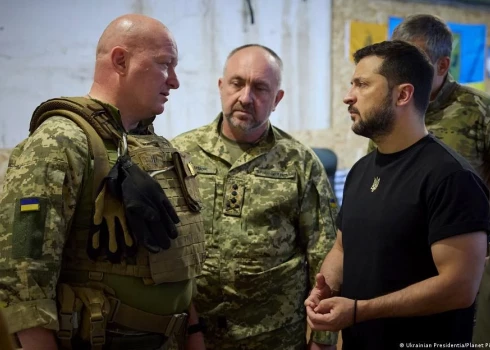 Oleksandrs Pavļuks nomaina Sirski Ukrainas sauszemes spēku komandiera amatā