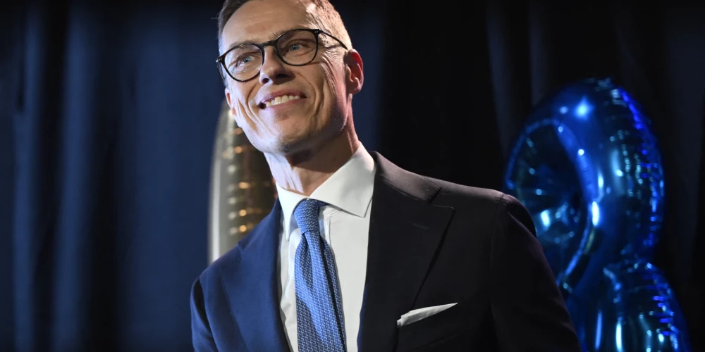 Somijas prezidenta vēlēšanās uzvarējis ekspremjers Aleksandrs Stubs, liecina prognozes