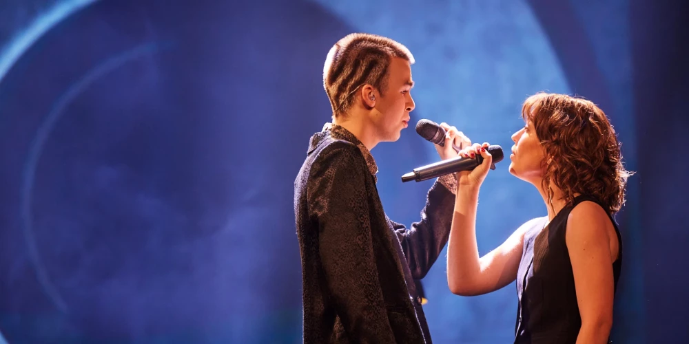 Viena no spožākajām Supernovas debijām, kāda bijusi! – tā dueta "Vēstulēs" nonākšanu uzmanības lokā vērtē mūzikas eksperti.