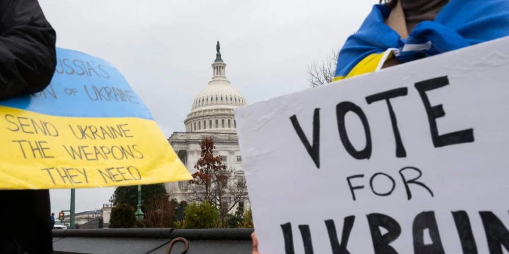 ASV Senāts apstiprina likumprojektu par palīdzību Ukrainai