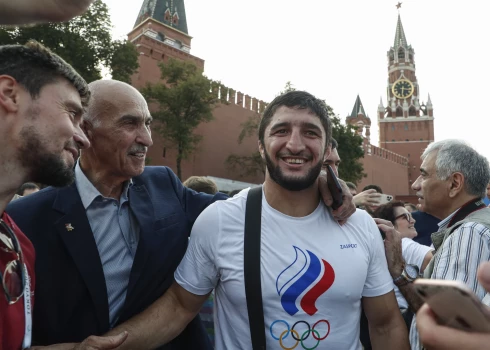 Tomasu Bahu aicina pārbaudīt, vai neitrālie sportisti tiešām neatbalsta agresiju pret Ukrainu