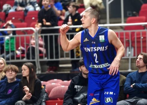 Latvijas-Igaunijas Basketbola līgā "Ventspils" saplosa "Valmiera Glass"/"Vidzemes Augstskola"; "Liepāja" pārtrauc piecu zaudējumu sēriju
