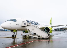 "airBaltic" tiek pie jaunas lidmašīnas