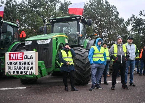 Новый кризис: польские фермеры запланировали полную блокаду границы с Украиной