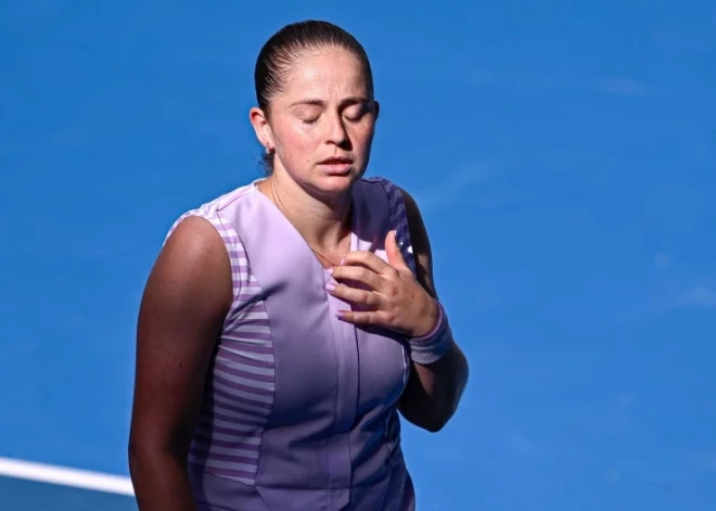 Ostapenko neiekļūst Dohas "WTA 1000" turnīrā ceturtdaļfinālā