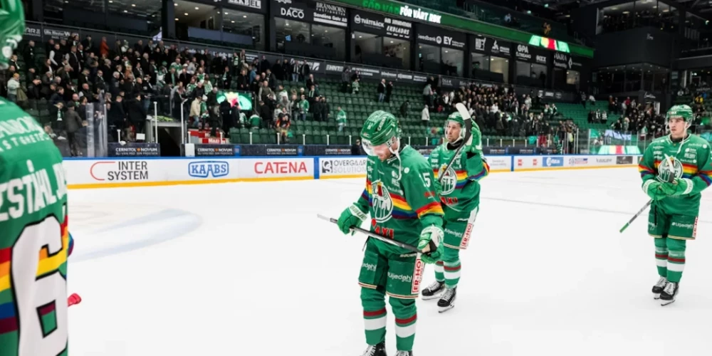 Ābolam Zviedrijas hokeja čempionāta spēlē rezultatīva piespēle