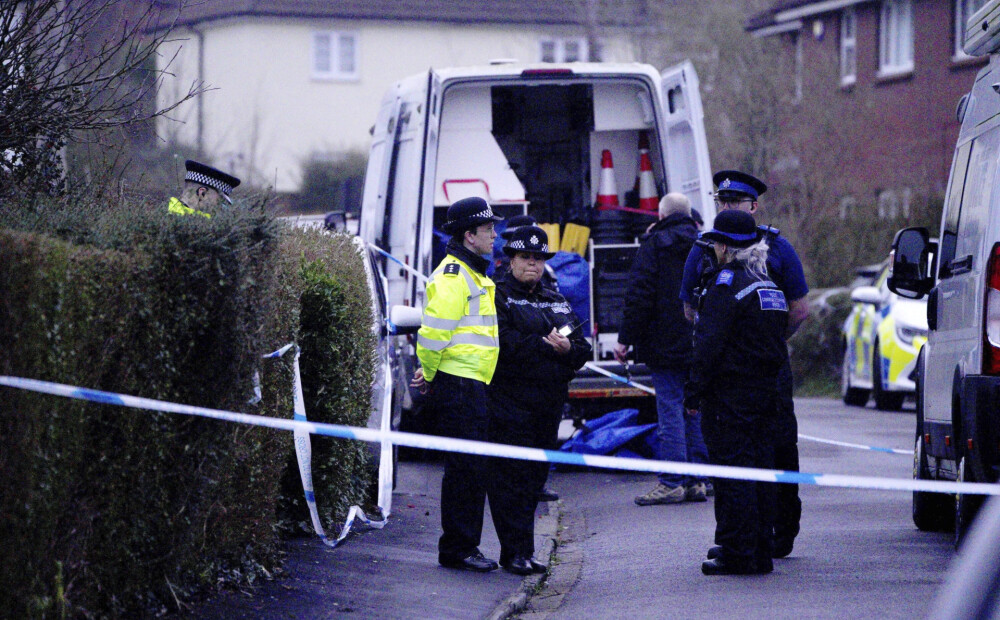 Lielbritānijā traģēdija - Bristolē mirušus atrod trīs mazus bērnus