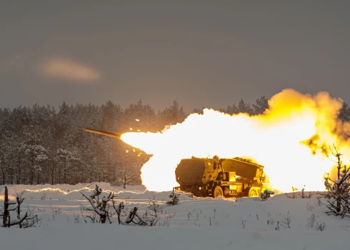 December 2, 2023 - Camp Adazi, Latvia - An M142 High-Mobility Artillery Rocket System from 3rd Battalion, 27th Field Artillery Regiment, 18th Field Artillery Brigade, 82nd Airborne Division, fires a rocket during a HIMARS rapid infiltration exercise at Camp Adazi, Latvia, Dec. 2, 2023.  During the exercise, a Belgian transport flight from Germany landed in Latvia where the HIMARS rapidly moved to its fighting position at Camp Adazi. The exercise demonstrated the ability to quickly mobilize and employ HIMARS across the Baltics. The 3rd Infantry Divisions mission in Europe is to engage in multinational training and exercises across the continent, working alongside NATO allies and regional security partners to provide combat-credible forces to V Corps, Americaâs forward deployed corps in Europe. (Credit Image: © Oscar Gollaz/U.S. Army/ZUMA Press Wire)