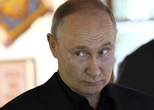 Krievijai līdz šim izdevies sekmīgi apiet sankcijas, tāpēc jaunajā sankciju paketē iekļauti pasākumi cīņā pret sankciju apiešanu.