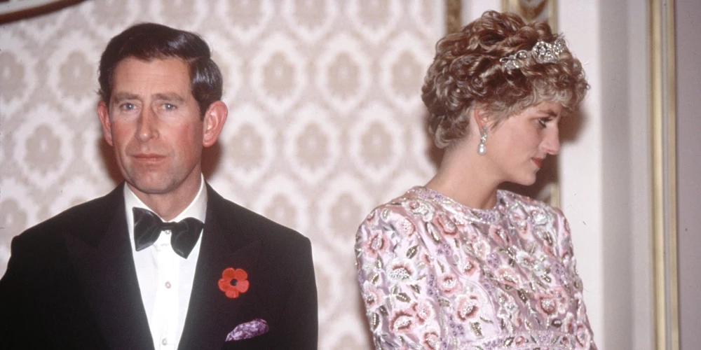 "Это было действительно ужасно": что сказал принц Чарльз Диане в ночь перед их свадьбой