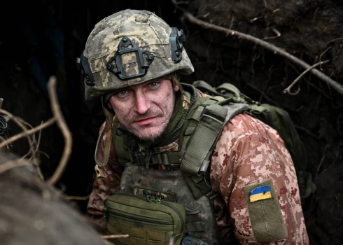 Cīņa pret okupantiem un "nogurumu"  - atskatāmies uz aizvadīto kara gadu Ukrainā