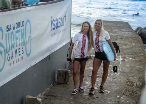 Santa Vēvere un Katrīna Krūze.