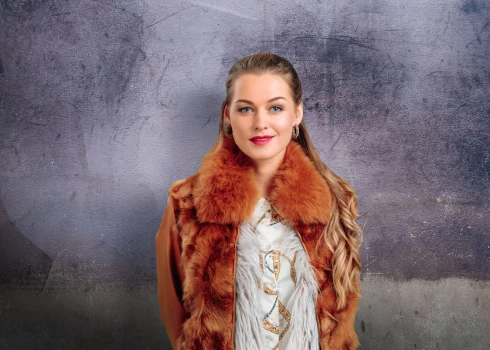 Laura seriālā "Nemīlētie".