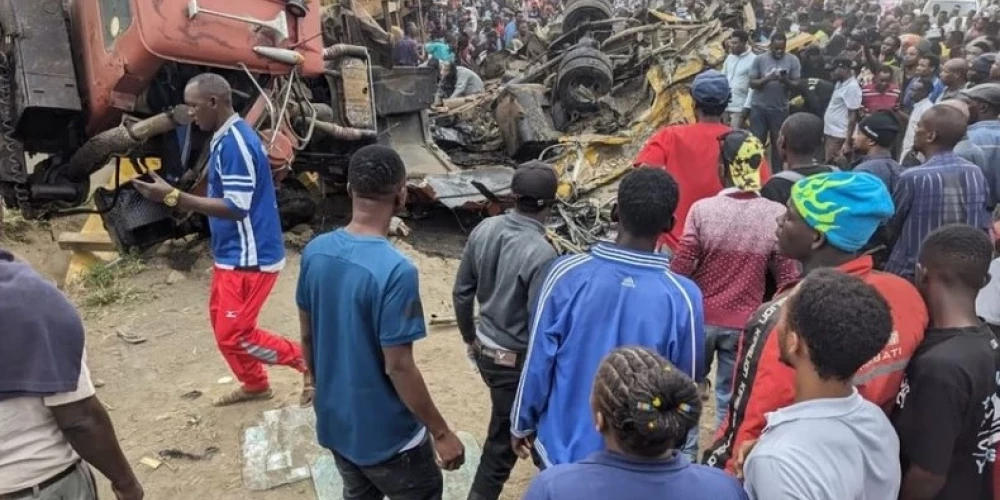 Autoavārijā Tanzānijā miruši 25 cilvēki
