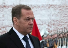 Medvedevs aicina nepārtraukti atriebties Rietumiem un veikt graujošas darbības to teritorijā