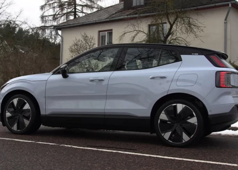 Auto ziņas: no kā gatavots "Volvo" jaunākais elektromobilis EX30?