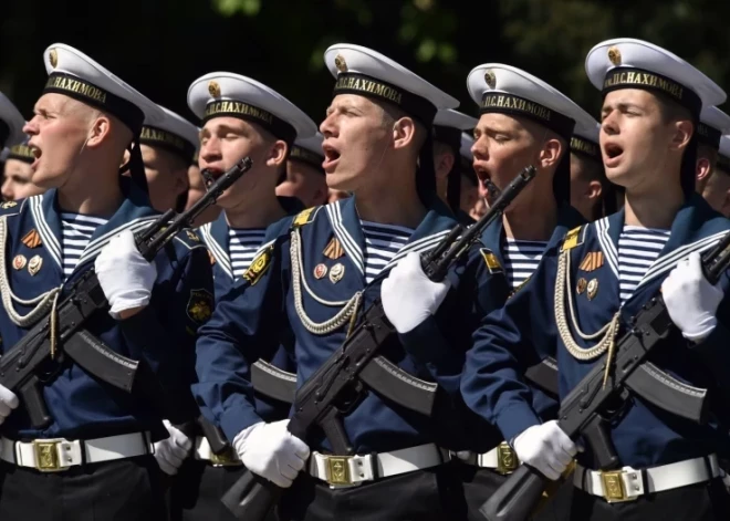 Превратится ли "Первая славянская" в Третью мировую? Прогнозы о глобальной войне в Латвии и на Западе почему-то отличаются