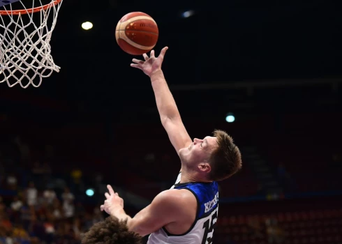 Igaunijas basketbolisti izcīna uzvaru pār Lietuvas izlasi Eiropas čempionāta kvalifikācijas mačā