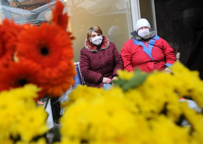 Gripa turpina plosīties - miruši jau 26 cilvēki