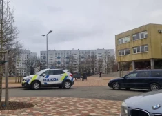 Valsts policija jau veikusi pārbaudi Jelgavas pilsētas skolā par izteikto nicinošu attieksmi pret Ukrainas bēgļu bērniem (foto: BreakingLV "X" konts)