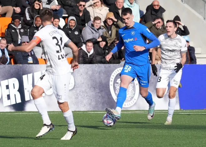 Dramatiskā cīņā "Riga" futbolisti pieveic čempionus un kļūst par Latvijas Superkausa ieguvējiem