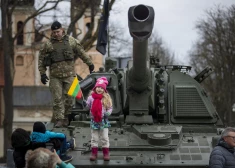 Lietuvas armija īsi un saprotami izskaidro: "Karš šodien nebūs"