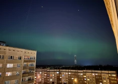 Увидеть северное сияние прямо из квартиры - не каждому так везет!