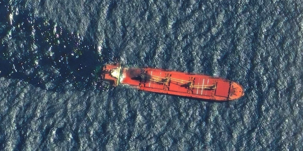Sarkanajā jūrā pārrauti vairāki sakaru kabeļi; hutieši vainu neuzņemas