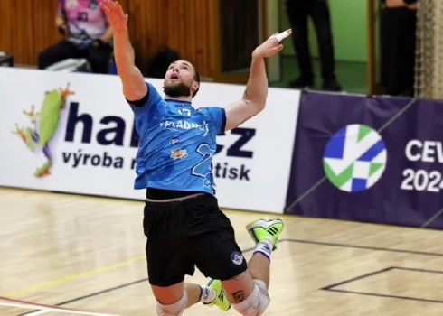 Latvijas izlases volejbolists Platačs Čehijas čempionāta regulārās sezonas rezultatīvākais spēlētājs