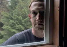 "Facebook" darbība pilnībā atjaunota; ļaudis sociālajos tīklos ironizē par Zakerberga likstām