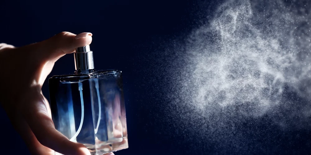 «Еще не было человека, которому бы они не понравились»: 11 лучших парфюмов для женщин