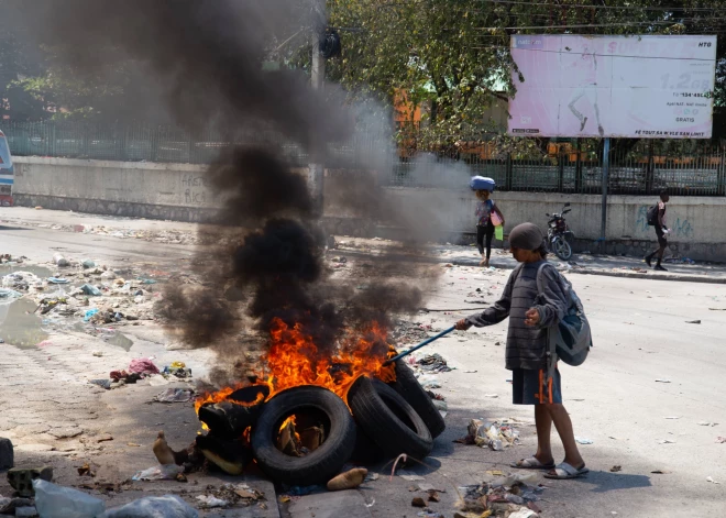 Haiti bandas līderis draud ar pilsoņu karu, ja valsts premjers neatkāpsies