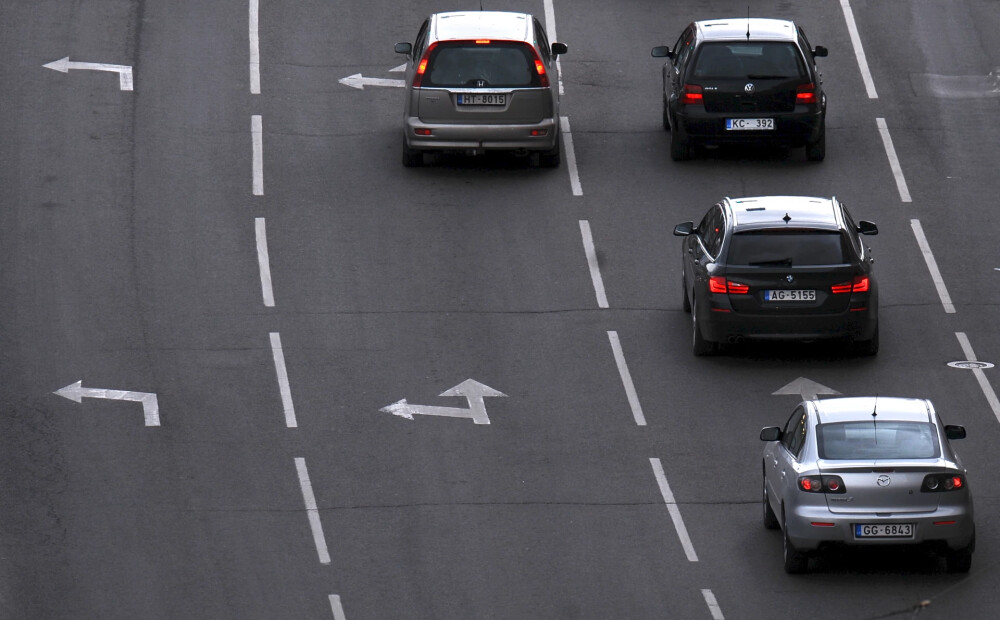Eiropas Parlamentā iecerētas izmaiņas saistībā ar autovadītāju apliecībām, kas skars autovadītājus arī Latvijā