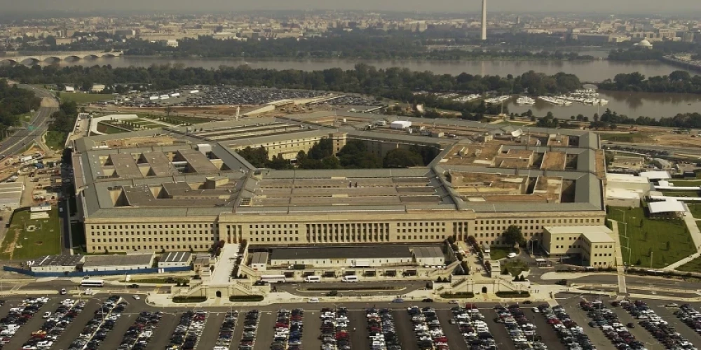 Pentagons kliedē izplatītu pieņēmumu par "neatpazītām anomālām parādībām"
