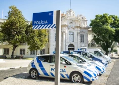 Portugāles policijas automašīnas.