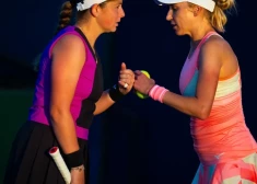 Ostapenko ar Kičenoku iekļūst Indianvelsas "WTA 1000" turnīra ceturtdaļfinālā