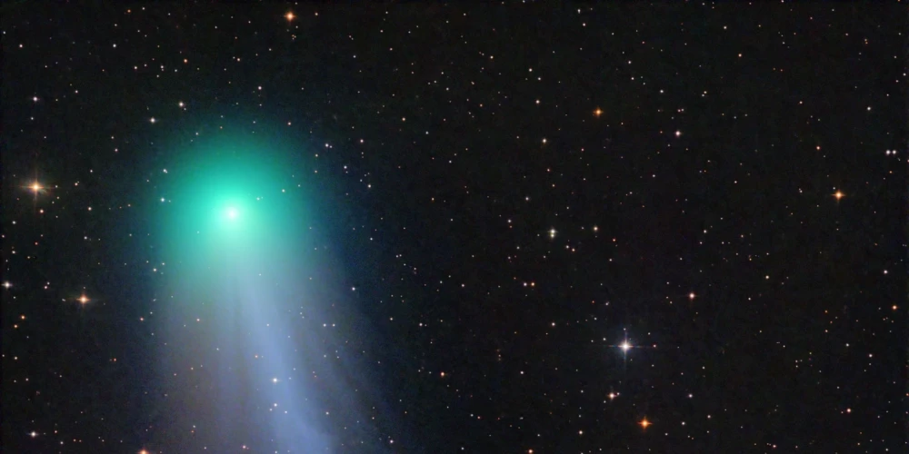 Komēta, kas lielāka par Everestu, šomēnes būs ieraugāma ar neapbruņotu aci
