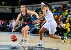 "TTT Rīga" pāridarītājas Laura Meldere un "Umana Reyer" neiekļūst FIBA Eirokausa finālā