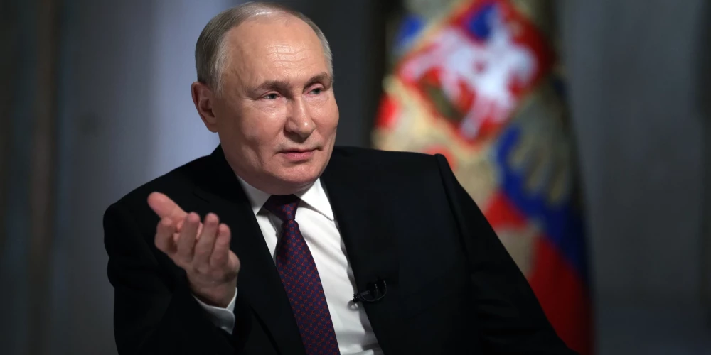 "Хотелки под видом морковки". Что Владимир Путин обещает и чем угрожает перед выборами. Главное из интервью Киселеву