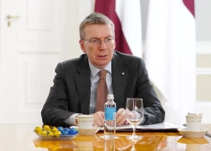 No 1. aprīļa kaimiņvalsts prezidents algā saņems vairāk, bet kāds ir Latvijas prezidenta atalgojums?