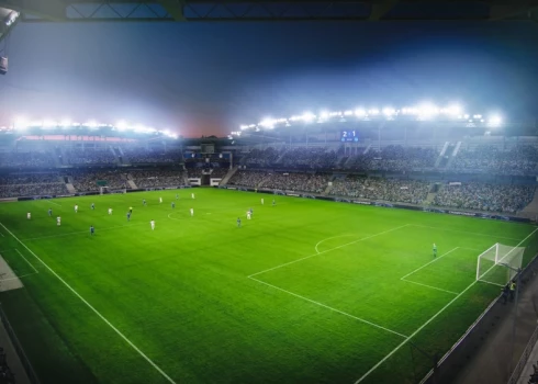 Планы нового футбольного стадиона заморожены - разговоры о его строительстве длятся уже 12 лет