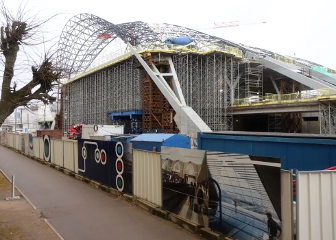 "Rail Baltica" projekta īstenošanas tempus aptumšojuši tumši mākoņi.