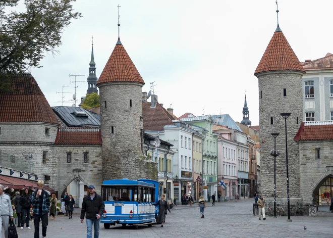 Latvijas tūrisms joprojām guļ pēc Covid-19 sitiena, tikmēr Igaunija strauji atžirgst