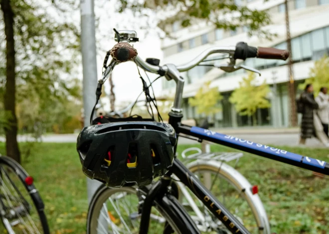 Rīgā atklāta velosezona! Eksperti skaidro, cik gatavi tai esam?