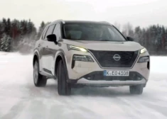 Somijā "Nissan e-4orce" sistēmu bija iespējams izmēģināt kā ledus trasē, tā īpaši sagatavotā slīpumā ar atšķirīgu saķeri. 