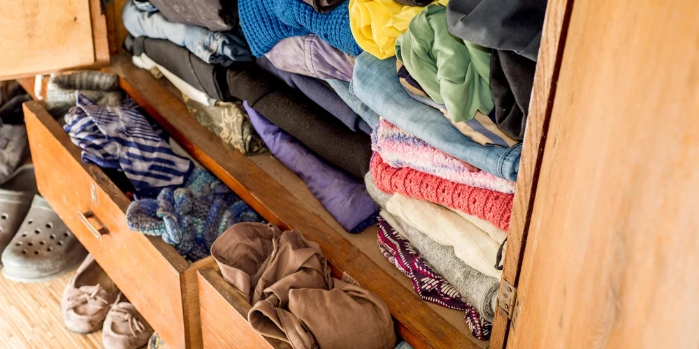 Весенняя уборка: как правильно избавиться от старого матраса, холодильника или рваных джинсов?