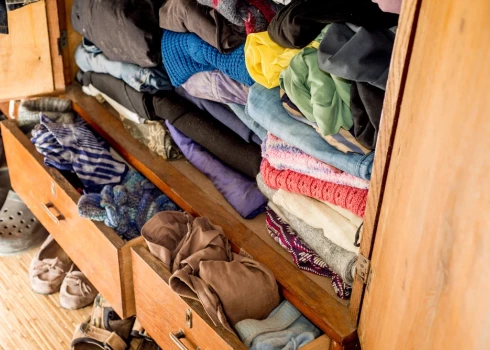 Весенняя уборка: как правильно избавиться от старого матраса, холодильника или рваных джинсов?
