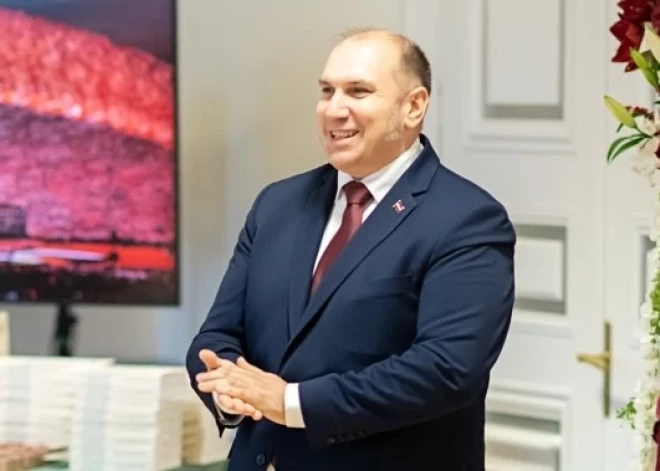Kas ir “meņģēšanās skandālā” ierautais Jelgavas novada domes priekšsēdētājs Madars Lasmanis?