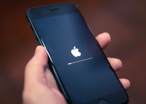 Apple призывает пользователей iPhone как можно быстрее обновить свои устройства
