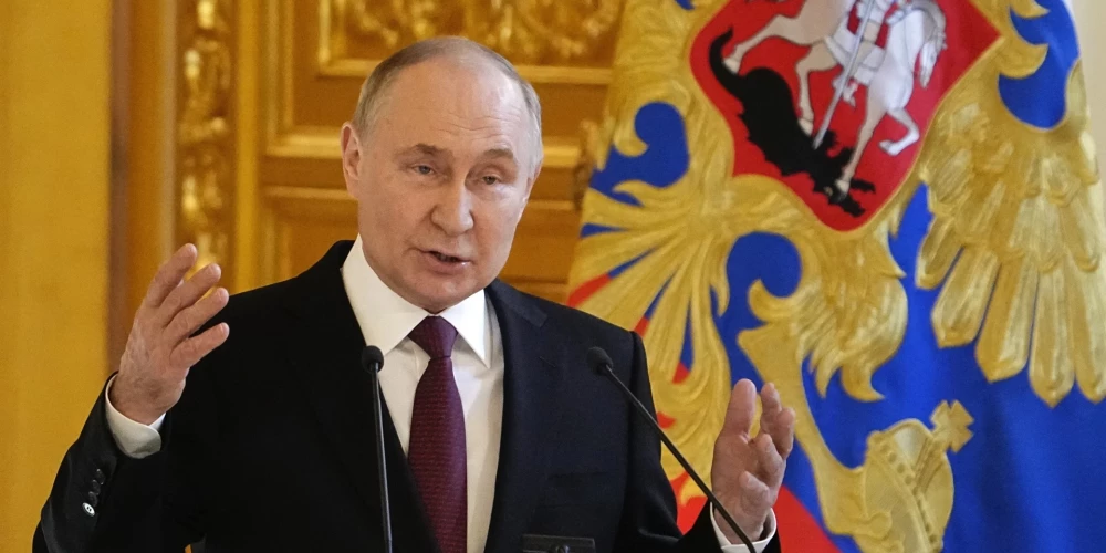 Putins vēršas pie sabiedrības un paziņo, ka teroristi bēguši uz Ukrainu; Kijiva noliedz apvainojumus